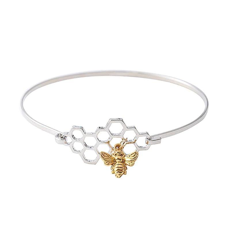 Horizontal Honeycomb & Bee Bracelet - Pretty Little Wish.com